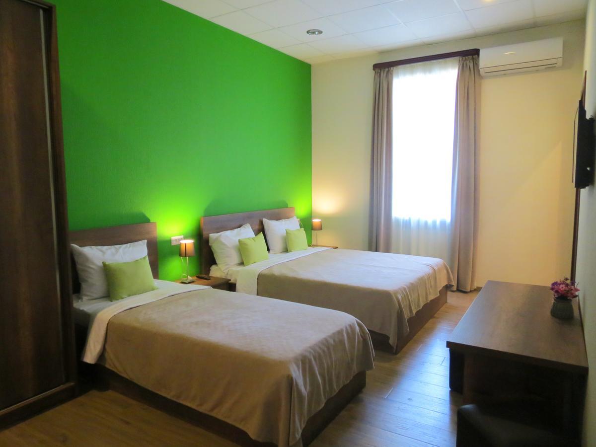 Your Home Hotel Τυφλίδα Εξωτερικό φωτογραφία